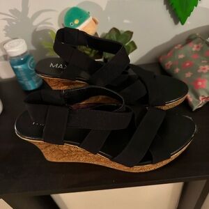 Black strapped wedges